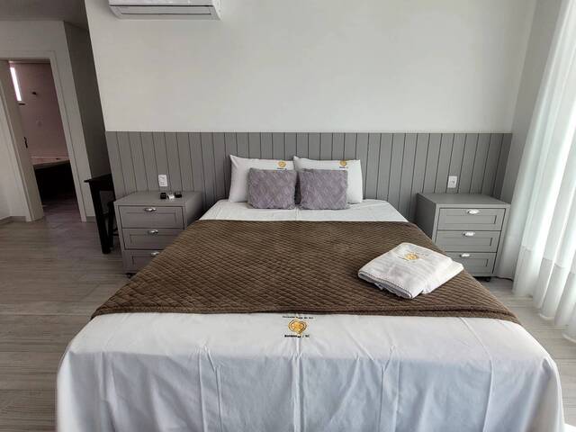 #hidro - Apartamento para Locação em Bombinhas - SC